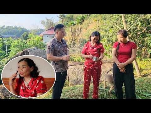 Phong's mother has managed to contact her son. She sold the cow from his farm.