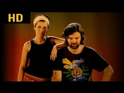 Video per il significato della canzone Dejame vivir  di Jarabe de Palo, Chambao