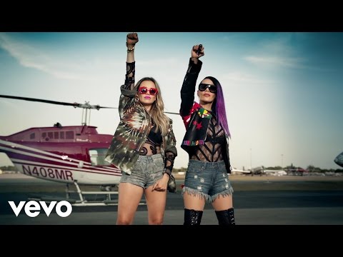 María José - Las Que Se Ponen Bien la Falda ft. Ivy Queen