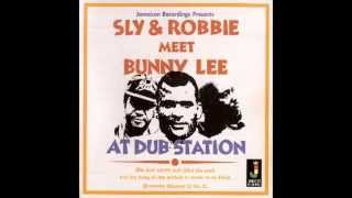 Sly & Robbie meet Bunny Lee - At Dub Station - Album