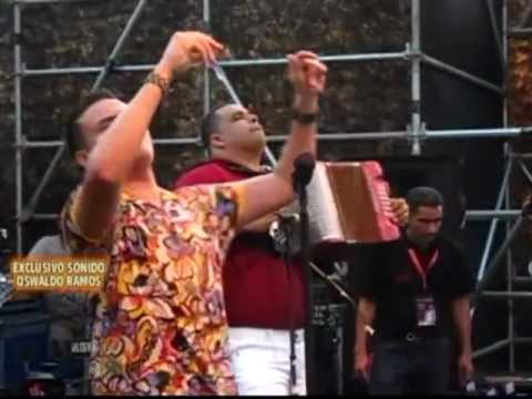 La Gringa Silvestre Dangond & Rolando...