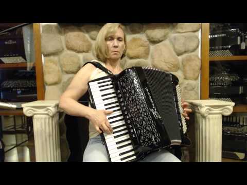 2668 - Black Borsini VIenna 414 LMMM 41 120 $3995