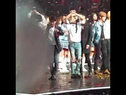 [160604] F(x) and SHINee moment at KCON Paris 2016