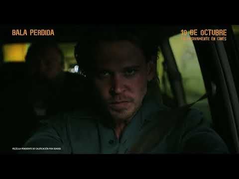 Hank (Austin Butler) solo quiere salir vivo de esta.