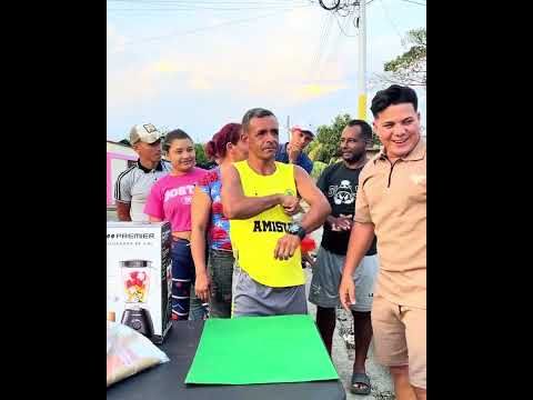 🚨I did the best giveaway ever, with a market and prizes👏😱 #foryou #humor