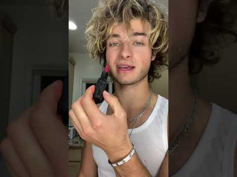 EATING MY GIRLFRIENDS LIPSTICK PRANK 😂 #shorts