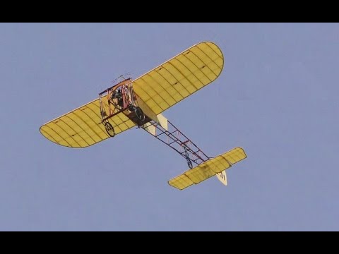 RC PLANE CRASH - 1/4 SCALE "WING WARP" BLERIOT X1 - POWER LOSS / STALL AT WS & WS SPECTACULAR - 2019