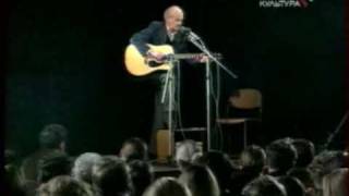 Солнышко сияет, музыка играет