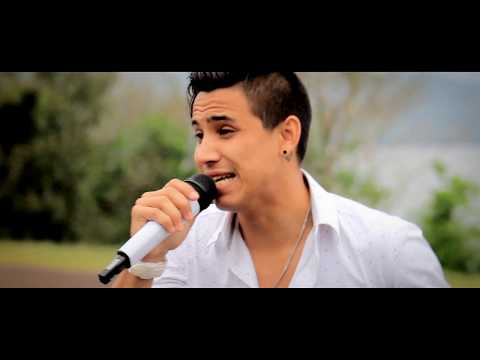 Luciano Y Su Grupo - Borracho De Amor (WebClip)