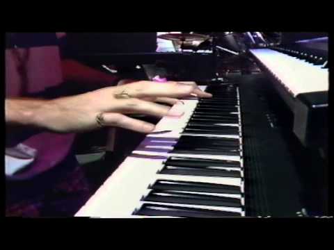 Beatfish Live - James Freaud & Martin  Plaza (out of Control & Get Together) 1992