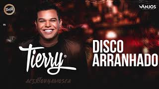 Disco Arranhado Music Video