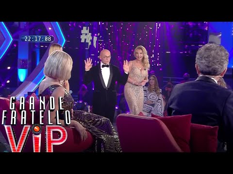 Grande Fratello Vip - Antonella Elia contro Valeria Marini