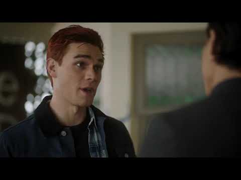 Riverdale 5x5 Archie And Reggie Confront The Ghoulies
