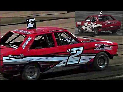 Junior Sedans  Heat 1 Western Speedway Hamilton 9-4-2016