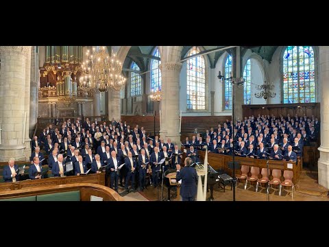 Mannenkoren ICHTHUS en De GOUWESTEM zingen van 80 jaar vrede in de Sint-Janskerk te Gouda