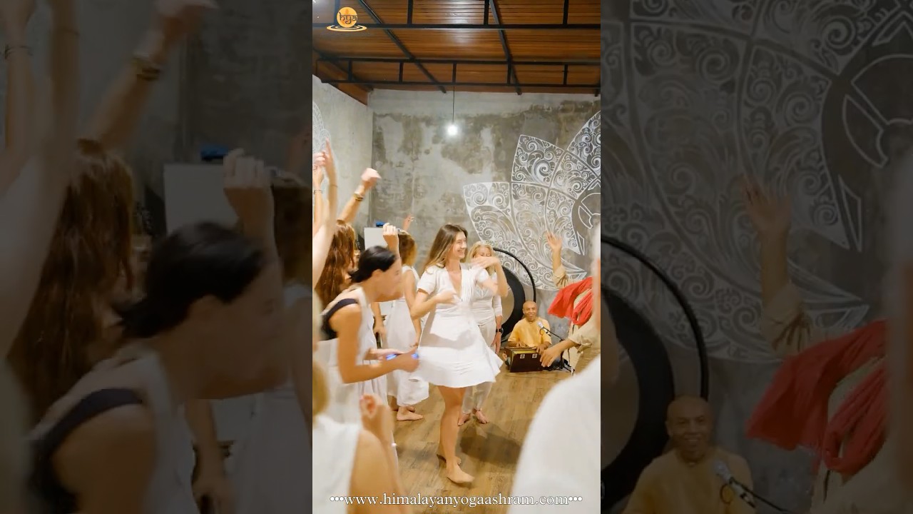 Yoga Short 3 Thumbnail