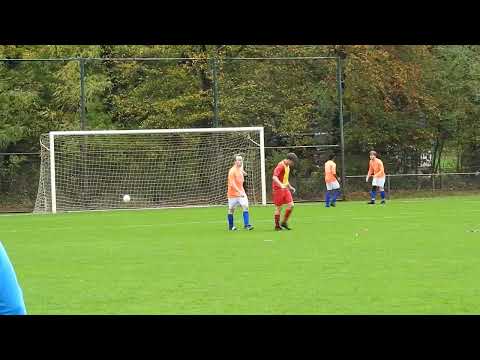 1. Enorme kans voor Boekoel lijkt raak, maar ging mis.