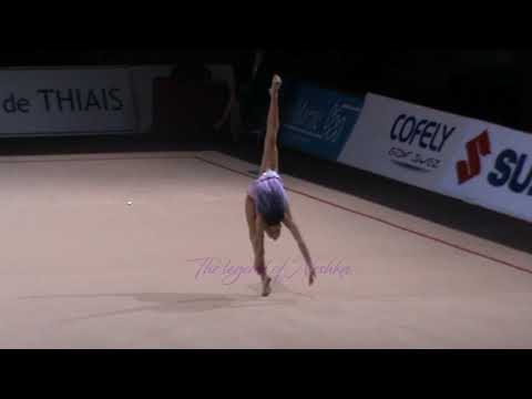 Blanka BOLDIZSAR (HUN) ball - 2010 Thiais junior AA