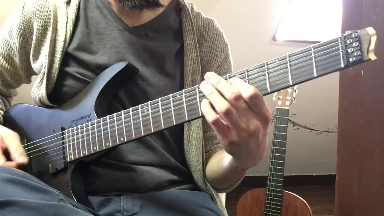Roberto Barlocci playing the technical prog-metal Abyss riff by Atomic Symphony on electric guitar