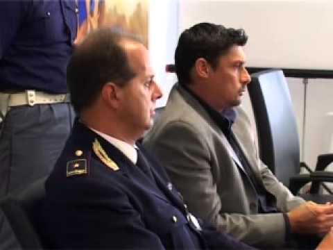 ONDA TG 23.07.2013 - Conferenza del dirigente della Squadra Mobile dell'Aquila, Maurilio Grasso