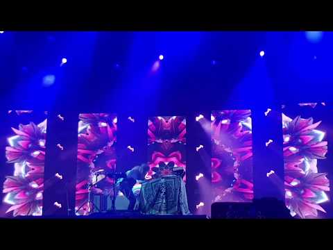 download lagu mp3 mp4 Tash Sultana Berlin, download lagu Tash Sultana Berlin gratis, unduh video klip Download Tash Sultana Berlin Mp3 dan Mp4 Unlimited Gratis
