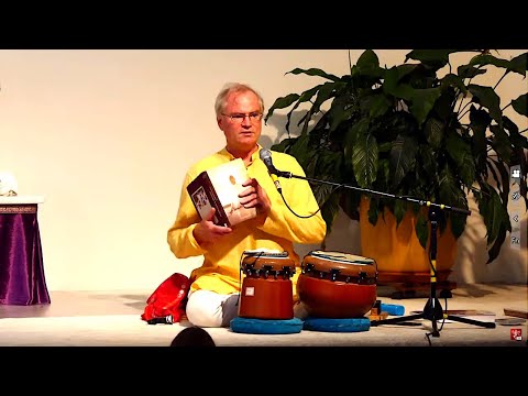 Satsang + Mantrasingen + Meditation mit Sukadev - Yoga Vidya live 07:00 Uhr - 06.12.2020