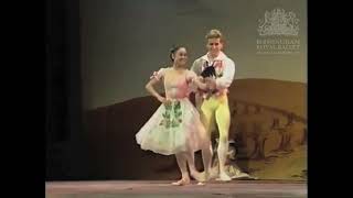 Download lagu Miyako Yoshida as Lise - Frederick Ashton’s “La Fille mal gardée” mp3