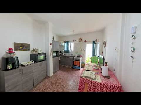 Video de YouTube - Casa en padrón único en venta, barrio Colón