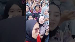 Download lagu konser band kotak di kab kuningan mp3 Download lagu konser band kotak di kab kuningan mp3