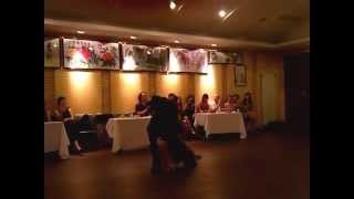 De Floreo (Beijing 2014) - Fernanda Grosso y Alejandro Ferreyra