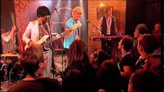 Rock It - Little Red At Take 40 Live Lounge