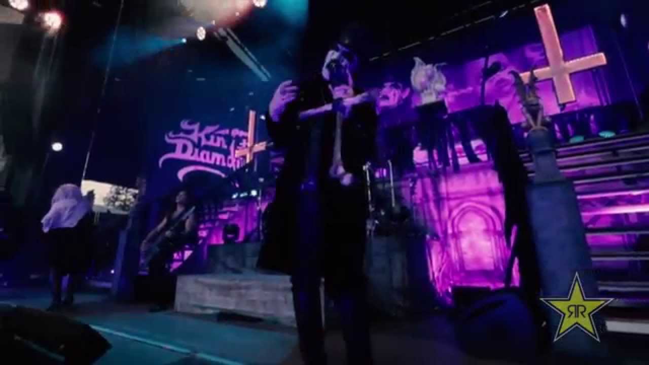 King Diamond - Welcome Home LIVE 2015 (OFFICIAL VIDEO) - YouTube