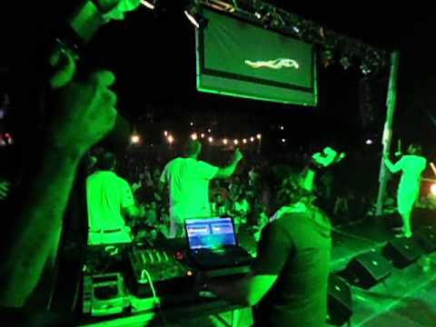 DJ RAUL GARCIA VS KONSTANTIN (VIOLIN) FIESTA SAN JUAN 2012 EN HEAVEN BEACH CLUB