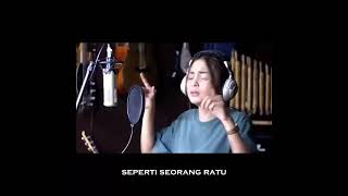 Download lagu Lagi Syantik 2 - Hei sayangku hari ini aku syantik Syantik bagai bidadari Bidadari dihatimu mp3