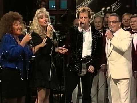 Neumann, Kalevi Korpi, Anita Hirvonen, Armi Aavikko ja Aikamiehet - Vanha holvikirkko