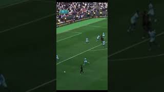 Download lagu Moremi was causing trouble for Durban City #orlandopirates #footballshorts mp3
