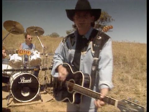 Lee Kernaghan - Southern Son (Official Music Video)