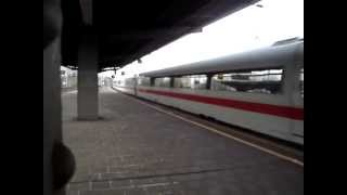 preview picture of video 'Wanne-Eickel HBF : Einfahrt ICE , Ausfahrt RE 2 Haardexpress'