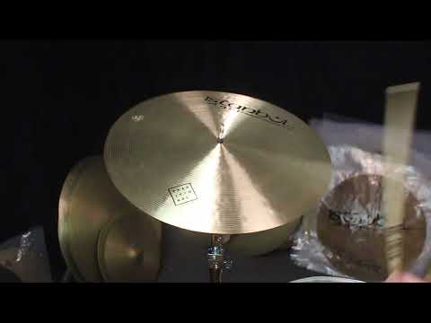 Istanbul Agop 18" Traditional Flat Ride - 1415g