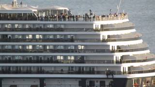 preview picture of video 'Noordam partindo de Ponta Delgada (2013-11-07)'