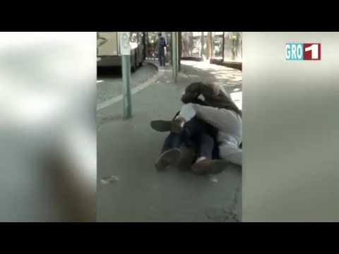 Après l’aéroport, violence à la gare -  Groland Le Zapoï du 15/09 - CANAL+