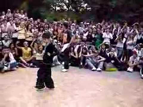 Cel mai tare dansator din Constanta...