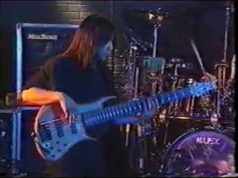 Yes Guest: 1995 - Dream Theater (featuring Steve Howe) - Siberian Khatru - Wurm (live)