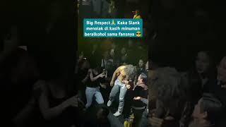 Download lagu Fansnya mungkin blm tau Kaka sdh lama meninggalkan dunia hitam😀 Respect buat Kaka Slank🙏 #slank mp3 Download lagu Fansnya mungkin blm tau Kaka sdh lama meninggalkan dunia hitam😀 Respect buat Kaka Slank🙏 #slank mp3