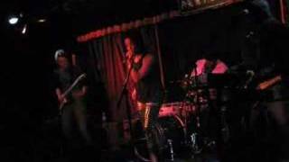 Res: Sittin Back - Live @ the Mint -