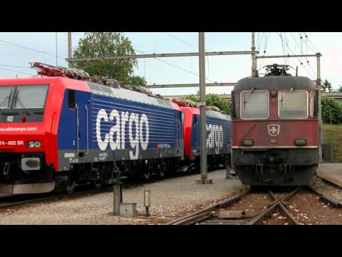 Chiasso Juni 2005 Lokomotiven neu und alt