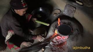 preview picture of video 'village woman making bread || village food || village life ||'