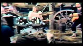 Paul McCartney &amp; Wings - Mary Had A Little Lamb [High Quality]