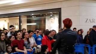 Greta canta Due come tutti live al Centro Commerciale Le Corti Venete 01/03/2014