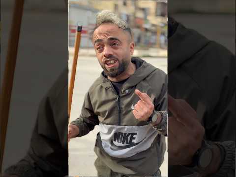 بياع فواكه غبي🍓😂😂